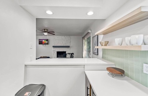 Jacksonville Casa | Southern Bloom Home in Jacksonville