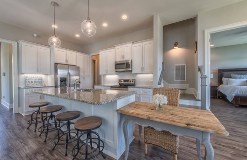 Lake Norman of Catawba Casa | La propiedad frente al lago Southern Breeze admite mascotas por un cargo adicional