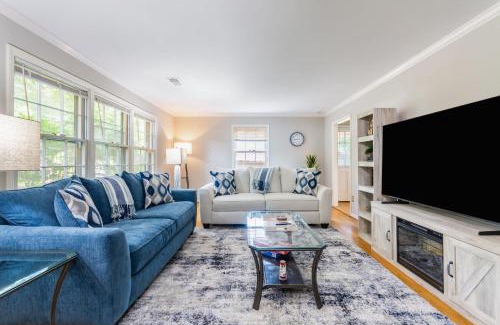 Greensboro Casa | Southern Charm 2BR Greensboro Nest