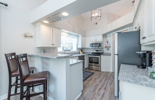 Lexington Casa | Southern Charm- Spacious Townhome Close to UK