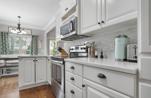 Murfreesboro Casa | Southern Comfort Getaway Murfreesboro-Sleeps 10