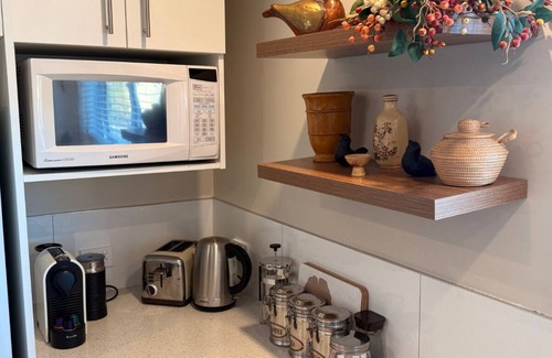 Twizel Casa | Southern Comfort in Twizel. Free WIFI, Fire, Walk to Town