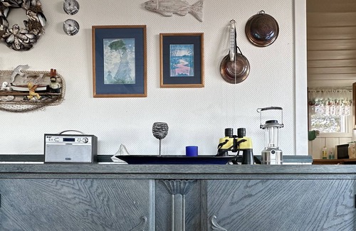 Lillesand Casa | Southern cottage with terrace and magnificent view