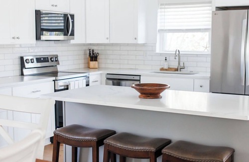 Northeast Virginia Beach Casa | Southern Shore, Est. 2024 | 1.5 Blk from the Beach | North End, Virginia Beach