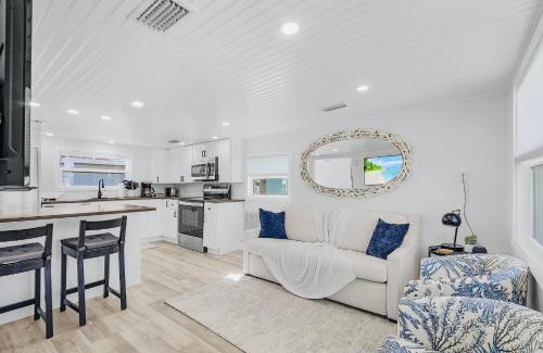 Matlacha Casa | Southern Winters