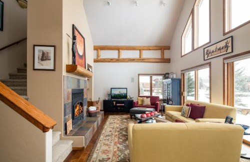 Big Sky Casa | Southfork Retreat