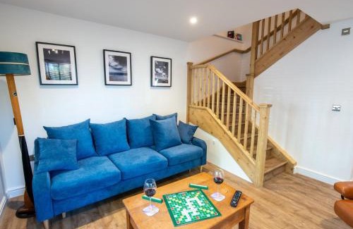 Dorchester Casa | Southgate Coach House