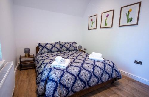 Dorchester Casa | Southgate Coach House