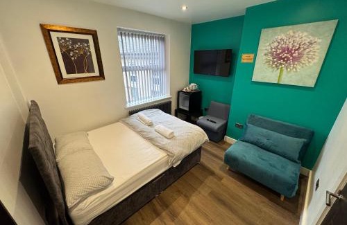 Elland Apartamento | Southgate Luxury Apartments-Jaquzzi Bath-Private Parking- 2 Min M62