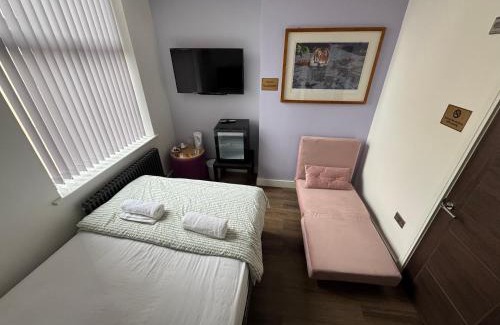 Elland Apartamento | Southgate Luxury Apartments-Jaquzzi Bath-Private Parking- 2 Min M62