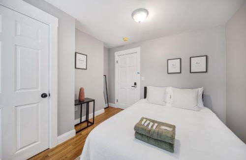 Columbus Park - Andrew Square Apartamento | Southie Living by Seaport, Red Line, Beach & Bars
