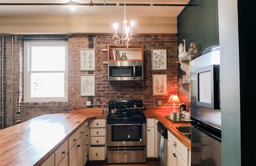 Downtown Chattanooga Condominio | La Vie Bohéme: Southside Condo in the Thick of It