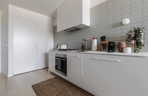 South Melbourne Apartamento | Southside Contemporary Balcony Stay w City Views