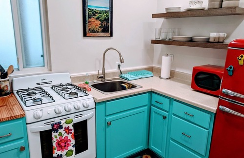 Lompoc Cabaña | Southside Garden Cottage