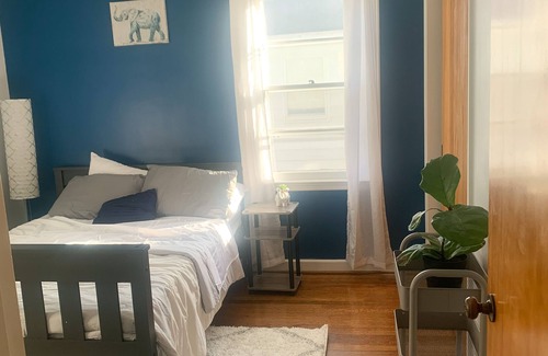 Greater South Side Casa | Southside hidden gem! Close to DT and airport