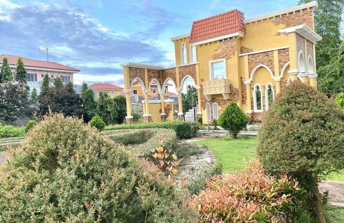 Silang Casa | Southwind Cozy Home in Silang, Cavite 15-20 mins. to Tagaytay/Nuvali