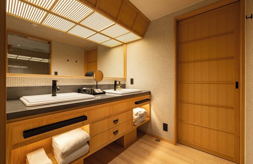 Karasuma Hotel | soyo-ne kyoto sanjo