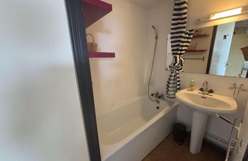 Saint-Pierre-la-Mer Apartamento | SP310-214 Appt T3 Cabine 5 personnes SAINT PIERRE LA MER