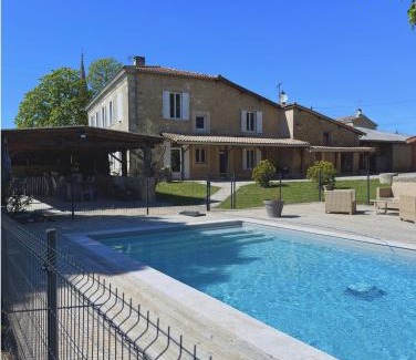 Le Pian-sur-Garonne Casa | SPA, Élégance et Charme au Cœur des Vignes - Piscine&SPA Décoration Artisanale