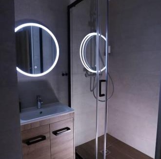 Koenigshoffen Est Apartamento | Spa Appartement Jacuzzi Privé Strasbourg