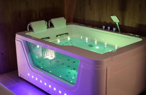 Koenigshoffen Est Apartamento | Spa Appartement Jacuzzi Privé Strasbourg