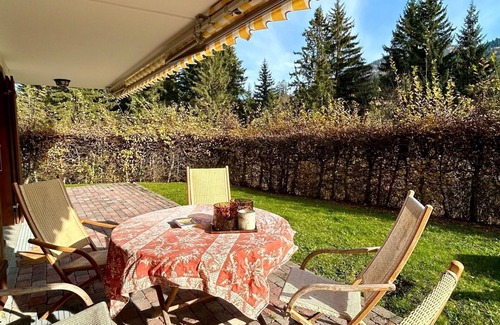 Saanenmoeser Chalet De Esquí | Spa Chalet in Ground Floor Cozy Duplex