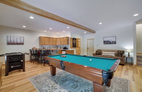 Albrightsville Chalet De Esquí | Spa-Like Rustic Retreat In Nature With Glass Barrel Sauna, Hot Tub & Pond!