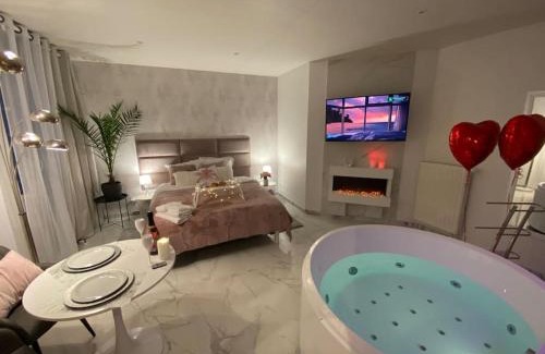 Mulhouse Apartamento | SPA Romantique . Esprit LOVE