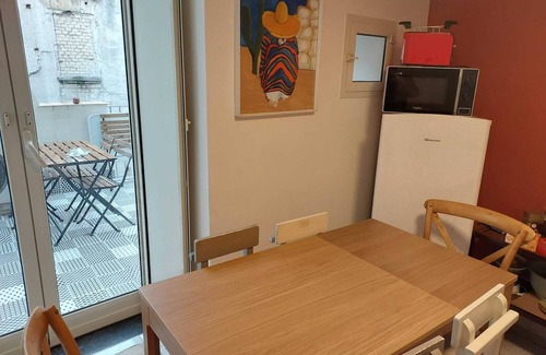Naples City Centre Apartamento | Spaccanapoli Terraced Flat in the Historic Center