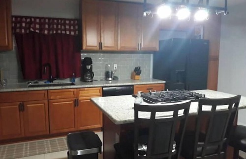 Lucaya Casa | Space for the family, 4 bedroom private home.