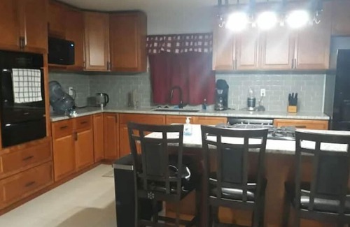 Lucaya Casa | Space for the family, 4 bedroom private home.