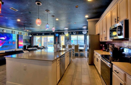Kissimmee Casa | Space, World, Sports bowling villas, 42 Bedrooms, 43.5 bathrooms, sleeps 116