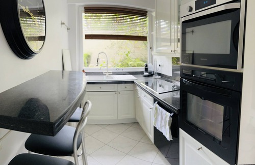 Le Chesnay Apartamento | Spacieux Appartement 6-8 Pers Versailles Avec Jardin