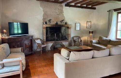 Solesmes Casa | Spacieuse maison au bord de la rivière, proche du Mans, avec équipements modernes, idéale pour familles - FR-1-410-440