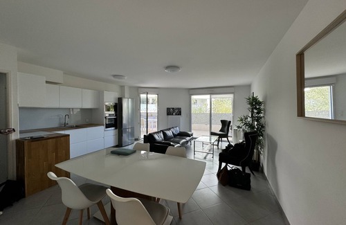 Saint-Martin Apartamento | Spacieux Appartement, Plein Centre 3mn a Pied Gare St Roch, Terrasse Parking