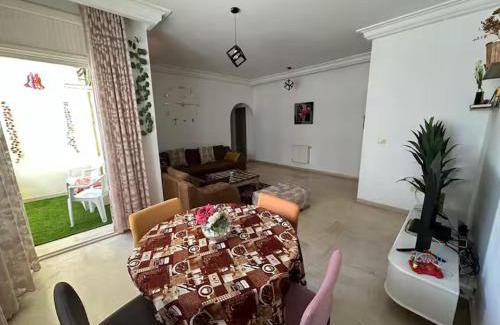 El Aouina Apartamento | Spacieux Appartement pour Les Familles