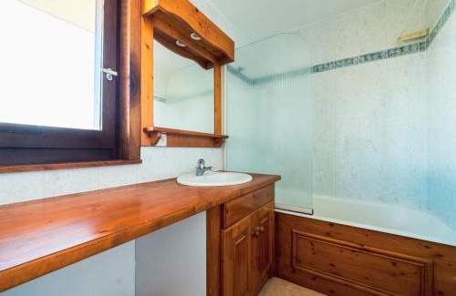 Tignes le Lac Apartamento | Spacieux appartement skis aux pieds avec balcon en plein cœur de Tignes le Lac - FR-1-502-489