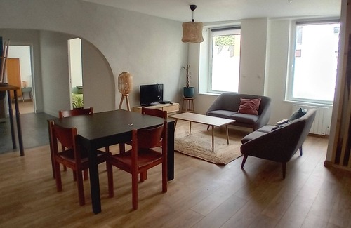 Cherbourg-en-Cotentin Apartamento | Spacieux Appartement Idéalement Situé. Animaux de Compagnie Acceptés !