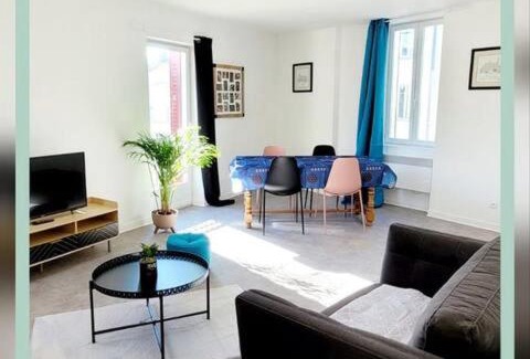 Neris-les-Bains Apartamento | Spacieux T3 au pied des Thermes