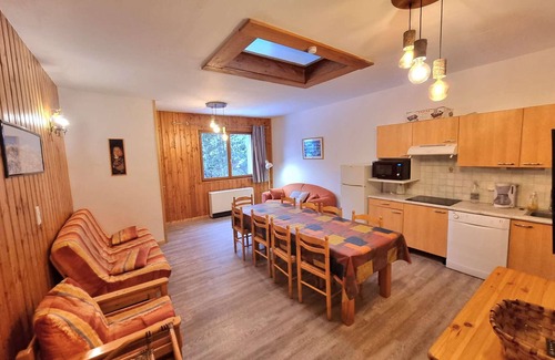 Saint-Michel-de-Chaillol Apartamento | Apartamento para 10 personas cerca de las pistas y comercios, con WiFi y admite mascotas