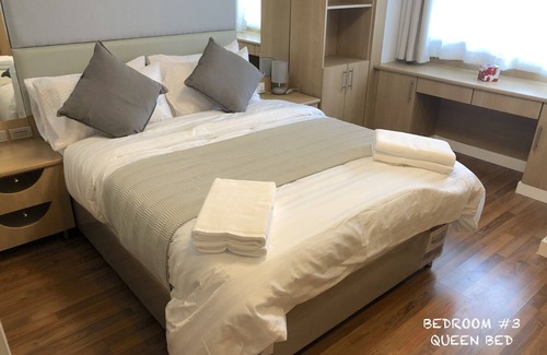 Nana Apartamento | Espacioso recientemente renovado 3BDR / 6pax Soi 11 BTS NANA
