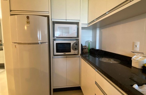 Governador Celso Ramos Apartamento | Spacious apartment 200 meters from Palmas Beach for 12 people