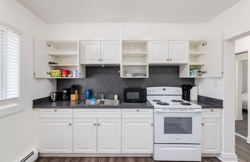 Connaught Apartamento | *Spacious* 1 BED APT DT Calgary!