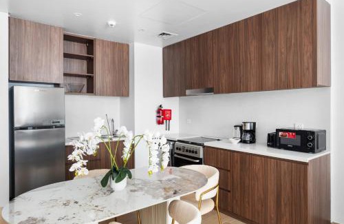 Dubai Apartamento | Spacious 1 bed in La Mer - 1 min to the beach