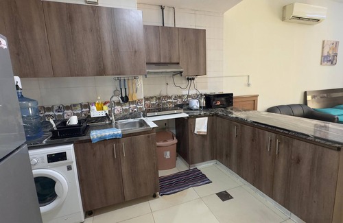 Old Dubai Apartamento | Spacious 1-bedroom apartment with WiFi, AC in phenomenal Dubai