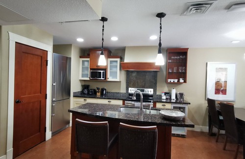 Cougar Creek Condominio | Spacious 1 Bedroom condo at premium Resort and Spa