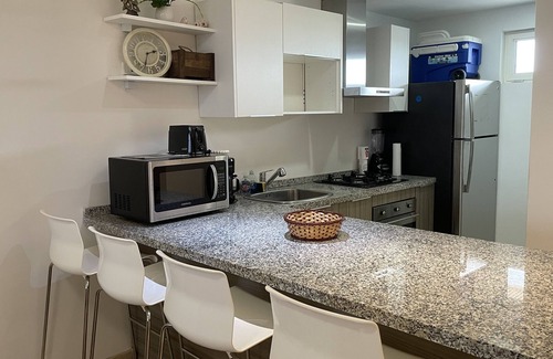 Washington Condominio | Spacious 1-bedroom condo Close To Eagle Beach