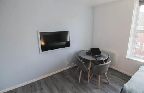 Leamington Spa Apartamento | Spacious 1 Bedroom Central Flat