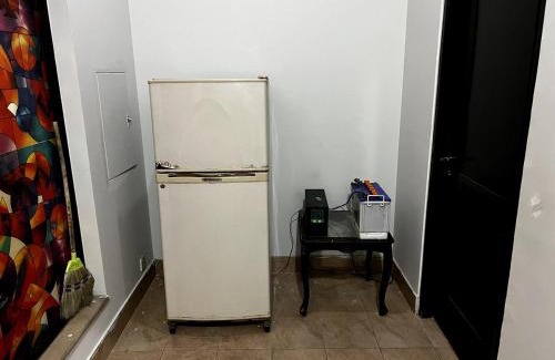Lahore Villa | Spacious 1 Kanal GP DHA Ph 5