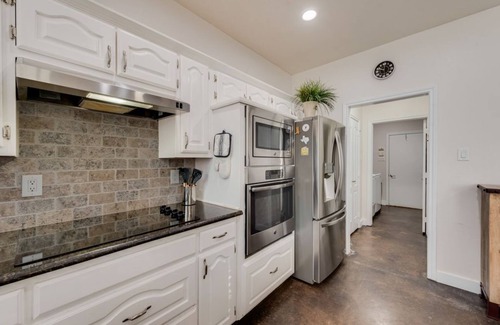 Flower Mound Casa | Spacious 1 Level 4-bedroom house in welcoming Flower Mound near DFW